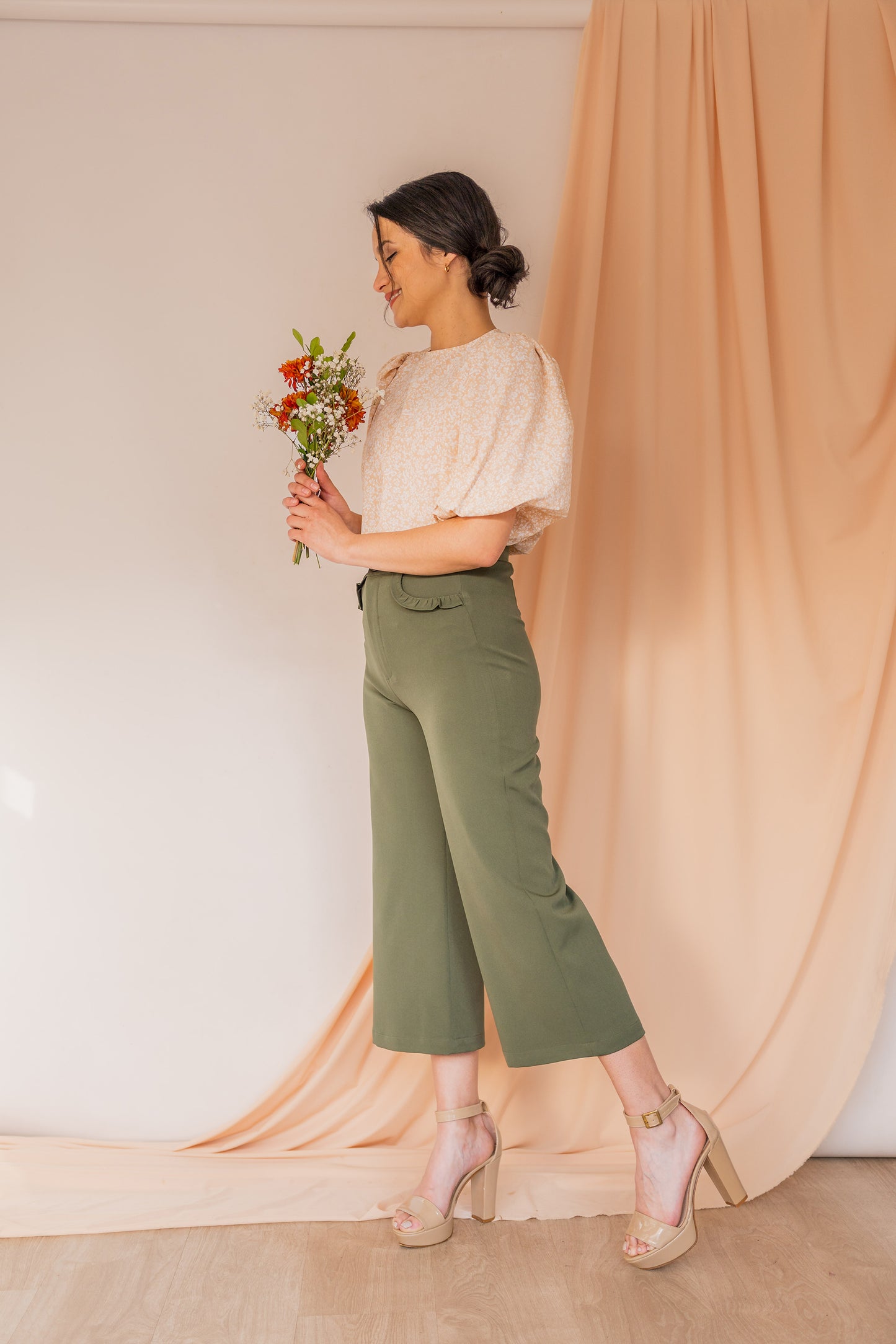 Pantalón Wide Leg Astromelia - Verde Militar